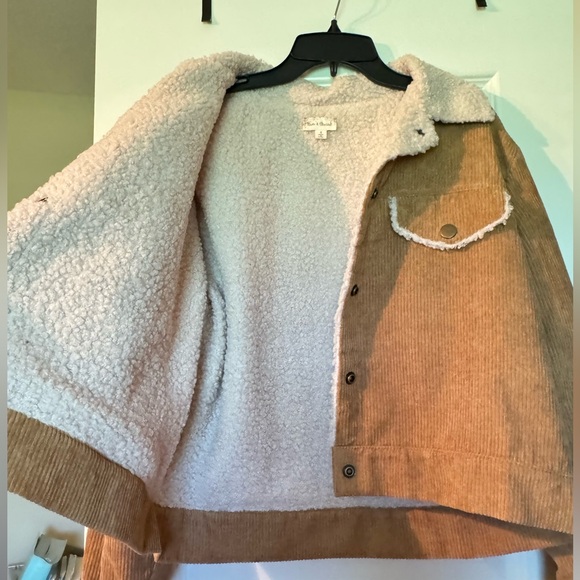 ✨ROOLEE JACKET - Picture 3 of 5